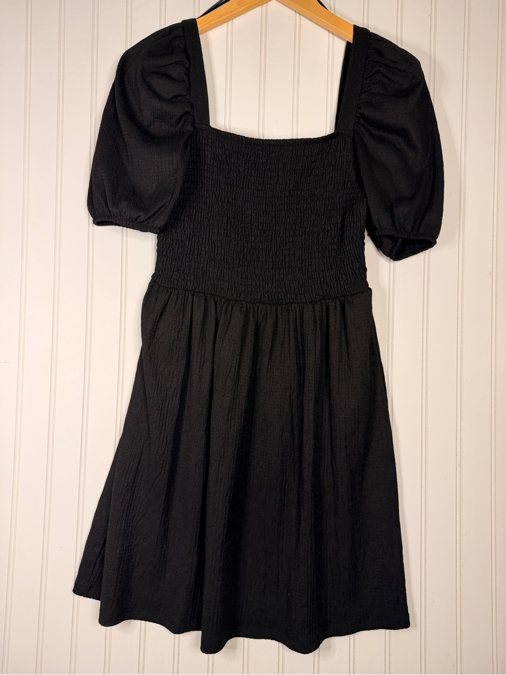 NWT Black Smocked Puff Sleeve Babydoll Mini Dress Sz M